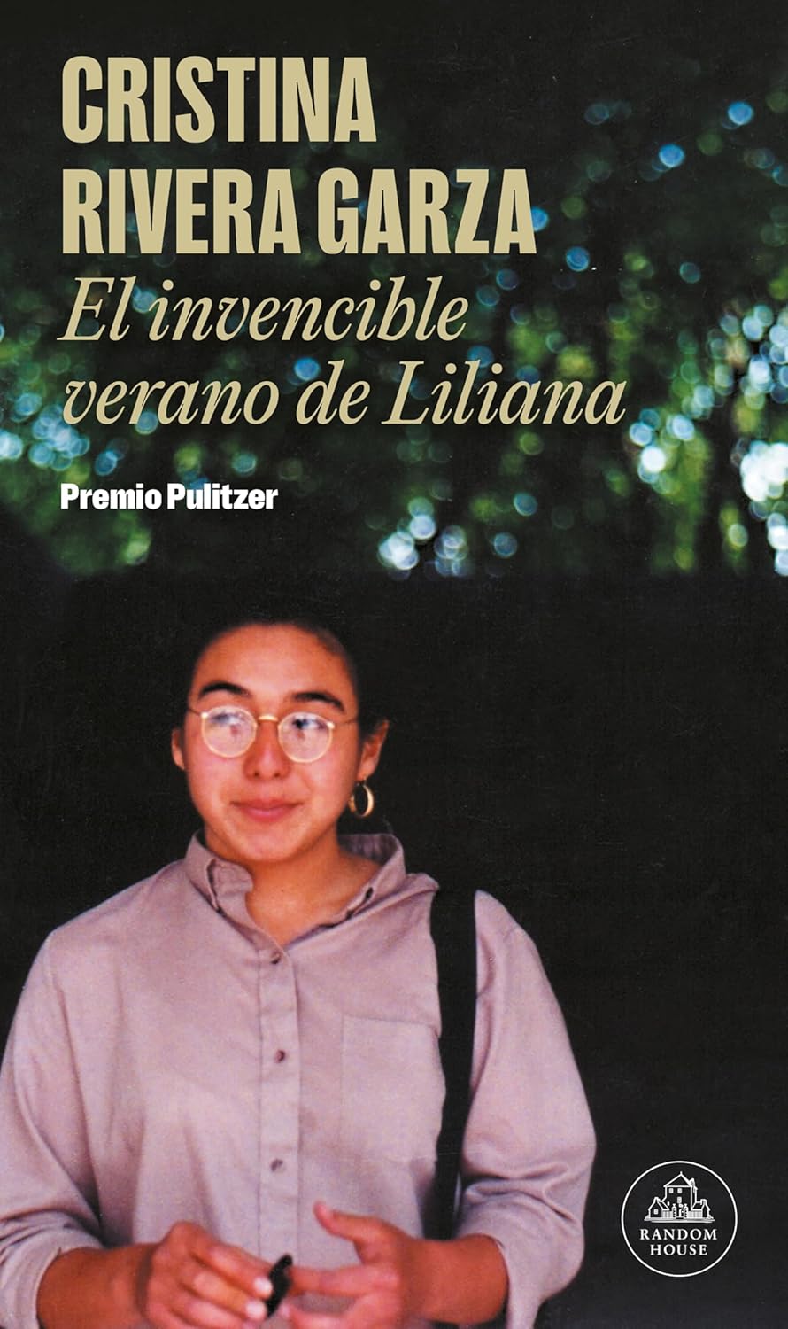 Book cover of El invencible verano de Liliana